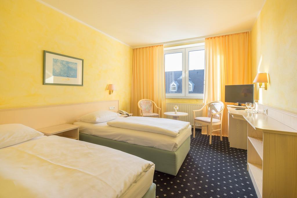 Trip Inn Hotel Astoria Γκέτινγκεν Δωμάτιο φωτογραφία